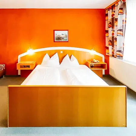 Number 1 Hotel 3*
