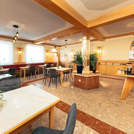 Hotel Number 1 3*