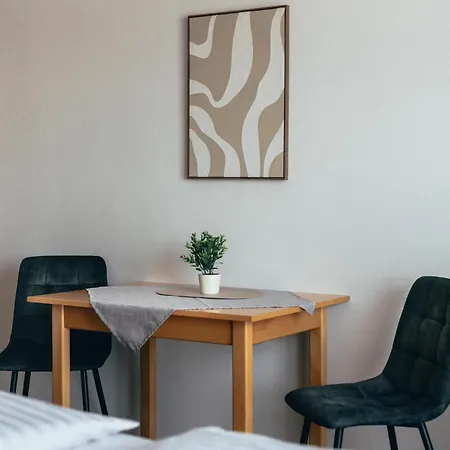 Number 1 لويبرسدورف باي فرس